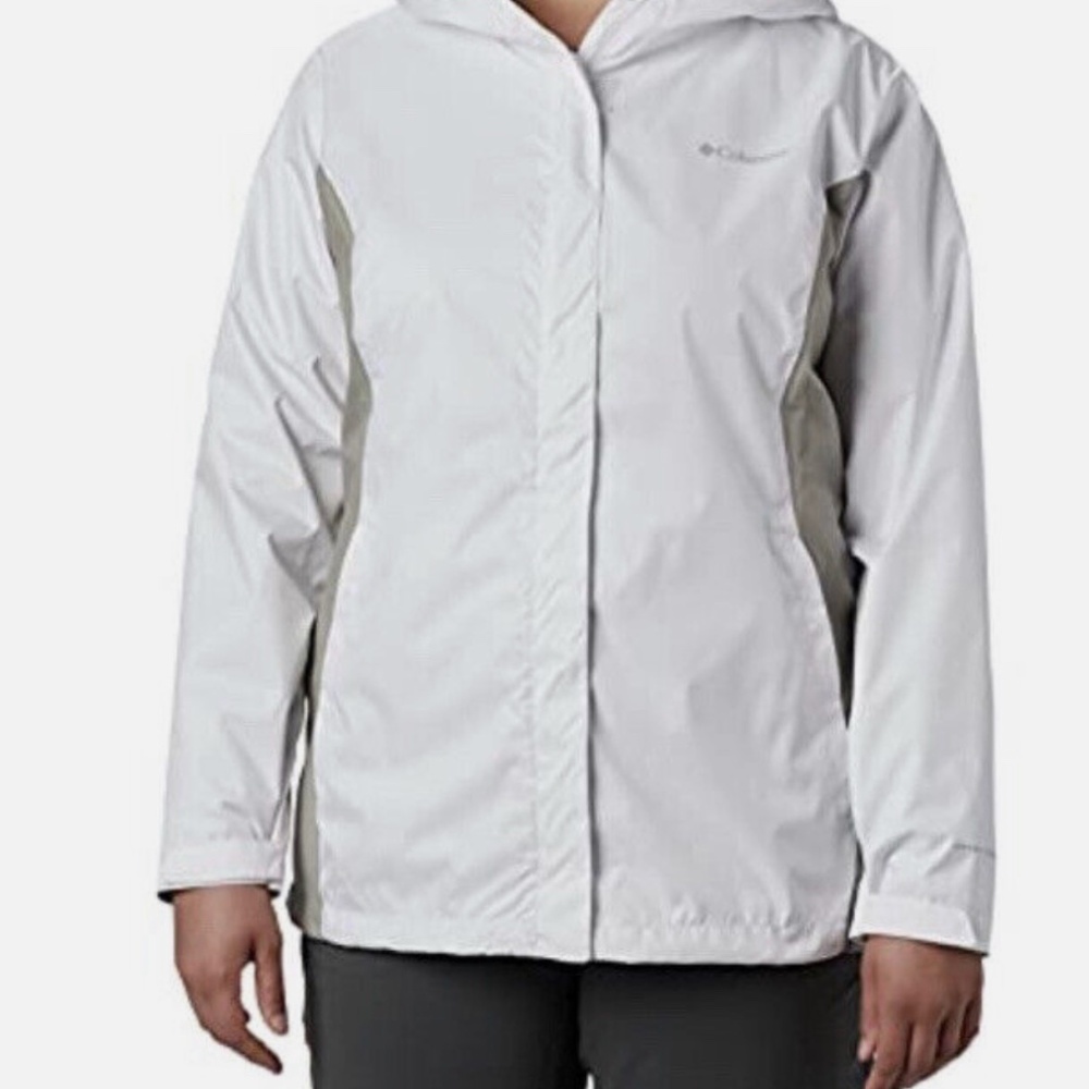 Columbia Woman’s Windbreaker Jacket